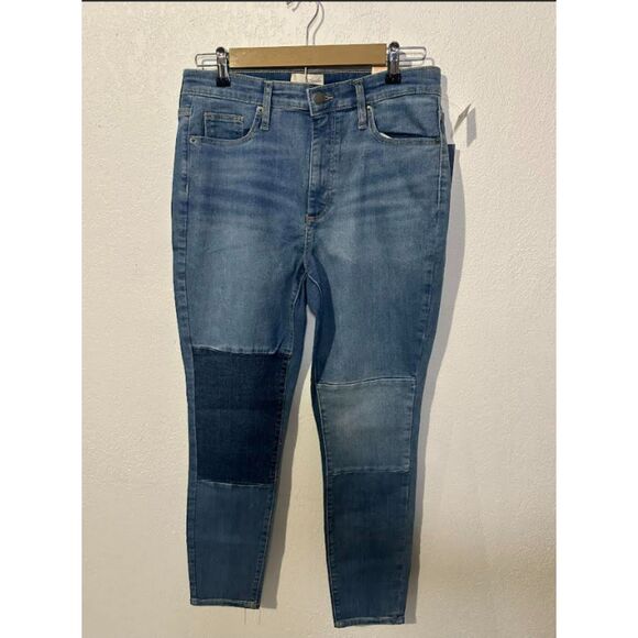 440 Universal Thread Women’s High-Rise Skinny Patchwork Jeans Light Wash - Picture 5 of 5